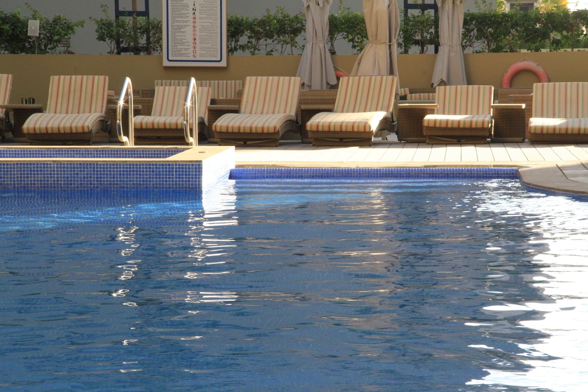 Gulf Suites Hotel Amwaj Манама Экстерьер фото